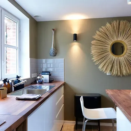 La Petite Adresse Du 10honfleur アパート *